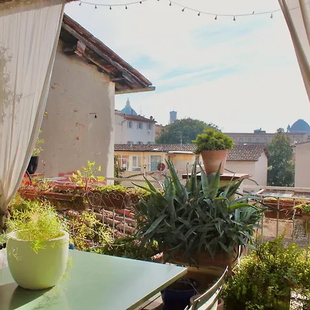 Lägenhet Attico Con Terrazza Su
